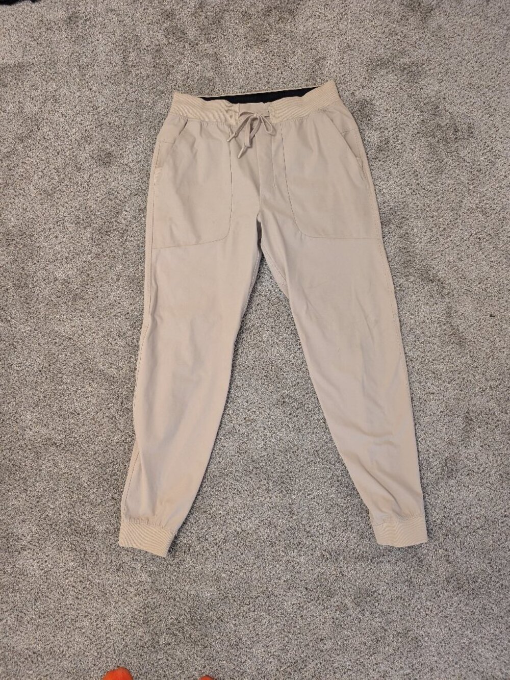 Lululemon ABC Joggers Cream and Tan Color Size Medium